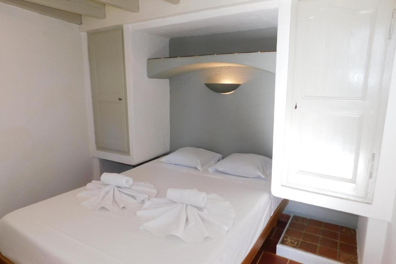 Appartement Charming Air-conditioned T1 Bis 'les Bains' In The Heart Of Old *