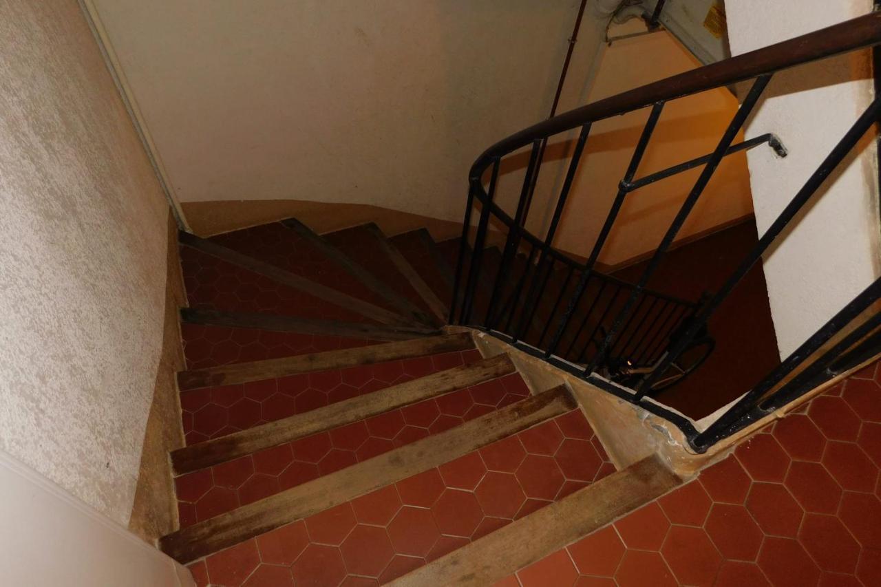 Appartement Charming Air-conditioned T1 Bis 'les Bains' In The Heart Of Old *