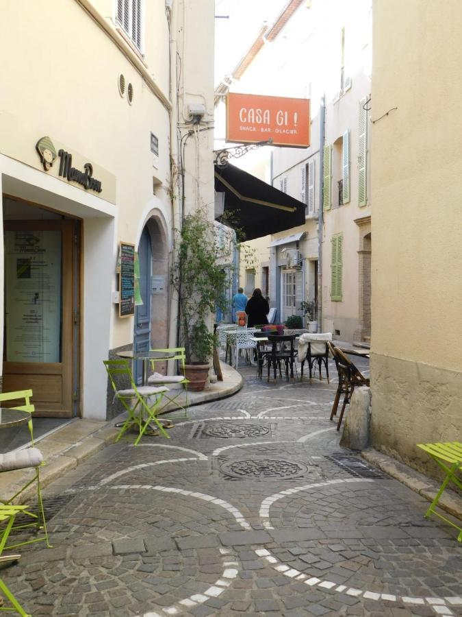 Appartement Charming Air-conditioned T1 Bis 'les Bains' In The Heart Of Old *