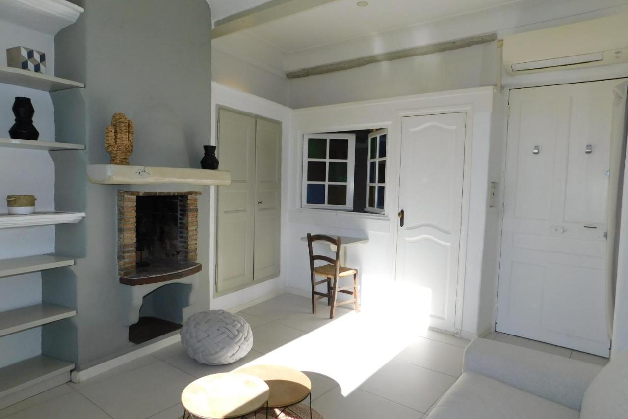 Appartement Charming Air-conditioned T1 Bis 'les Bains' In The Heart Of Old *