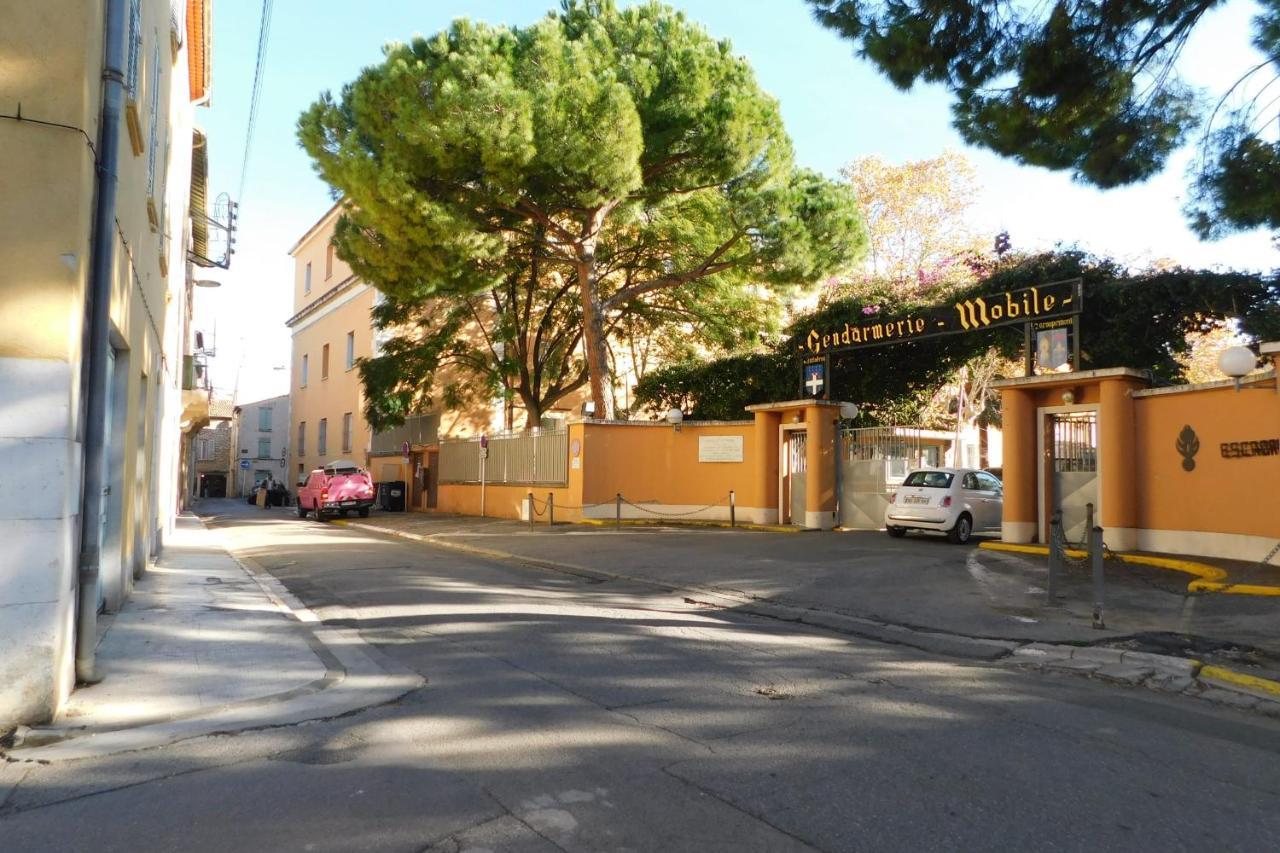 Charming Air-conditioned T1 Bis 'les Bains' In The Heart Of Old Appartement *